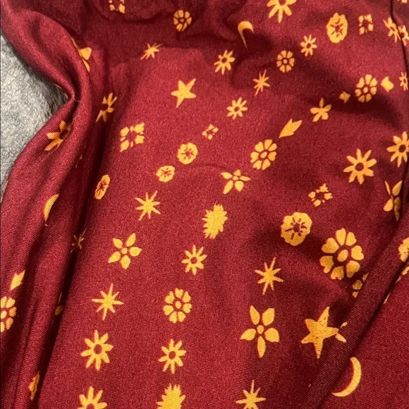 Novella Royale Burgundy and beige wine haze Janis bells - Picture 6 of 6